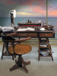 Stylowe biurko w stylu vintage Navigator by Authentic Models